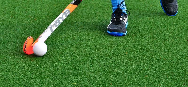 Shahnaz gives SOS call to PM to save hockey