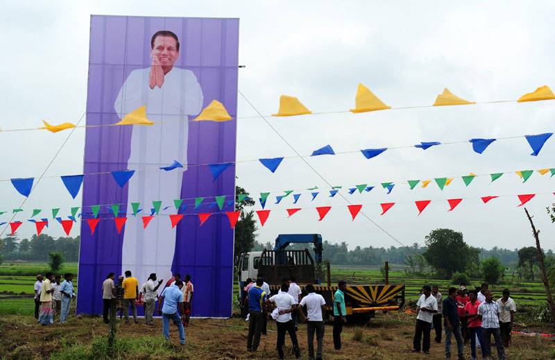 SL Opp parties launch bid to topple Rajapakse
