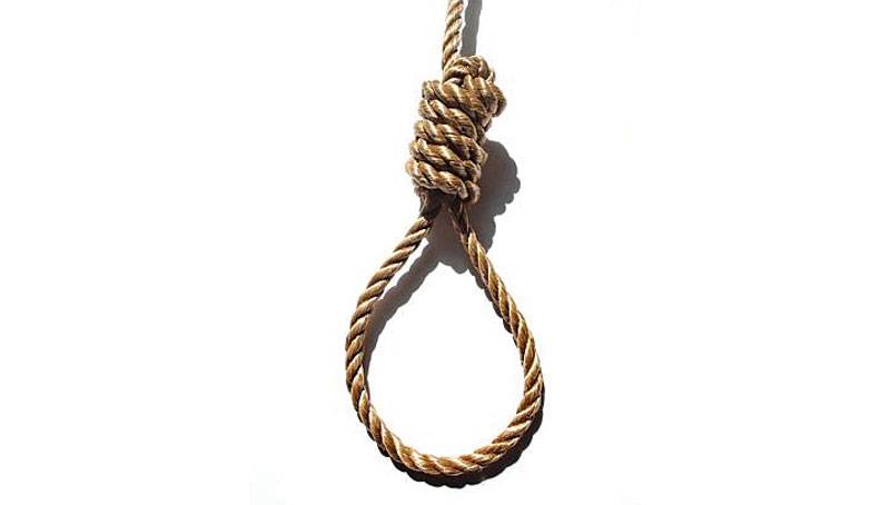 Man hangs himself after chopping off wife’s hands