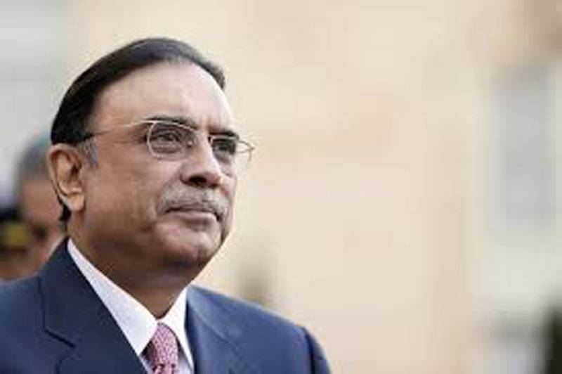 Zardari condoles death of Amrohvi 