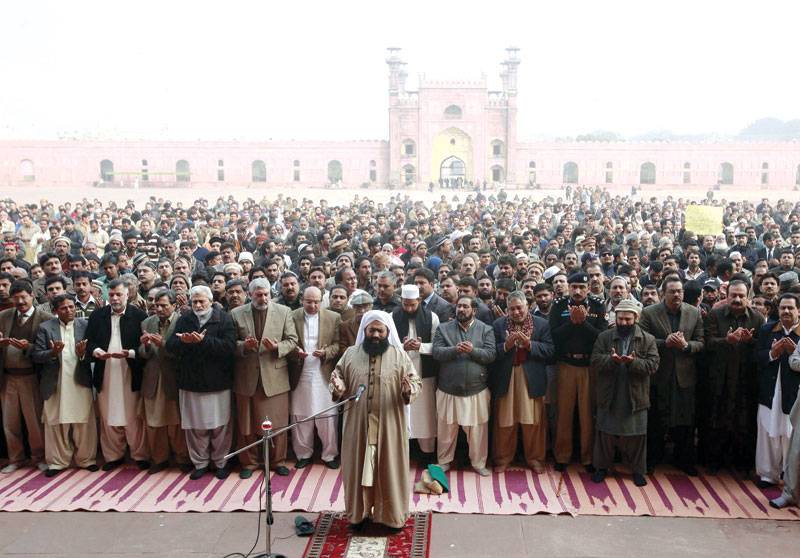 Funeral in absentia for Peshawar pearls