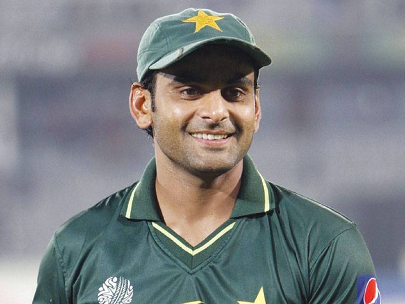 Hafeez off to India for bowling action test