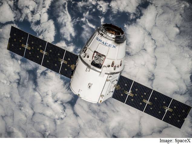 SpaceX cargo ship reaches ISS