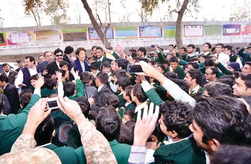 Imran caught off-guard on morale-boosting APS visit