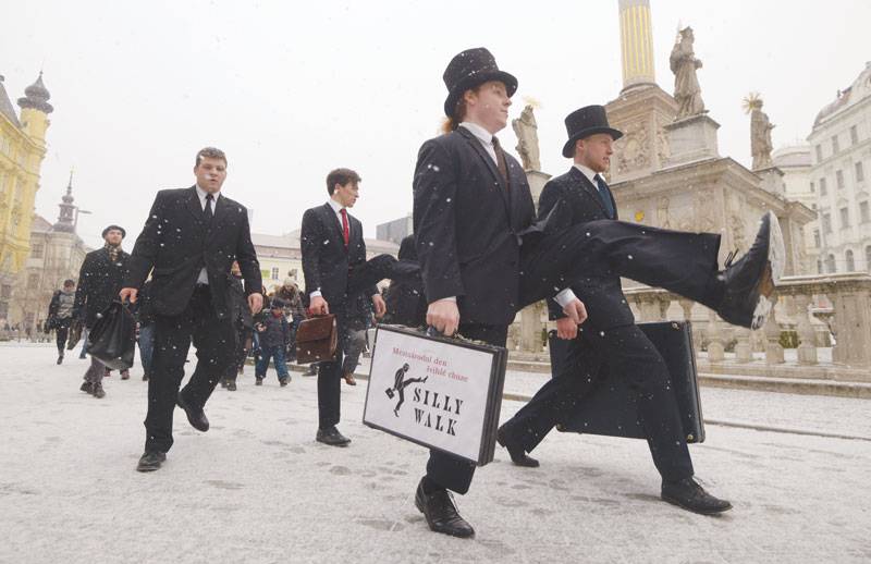 Czech silly walkers pay tribute to Monty Python