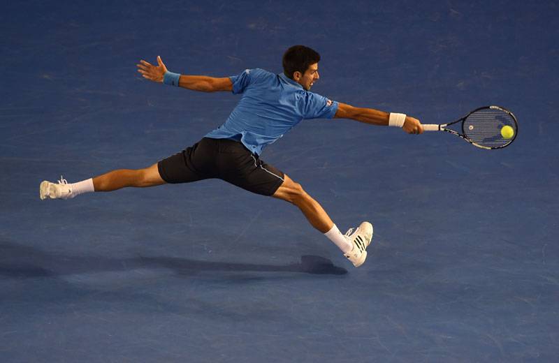 Djokovic masters Wawrinka to reach Open final