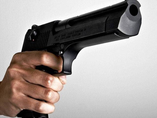 Two killed in firing on vehicle in Hub