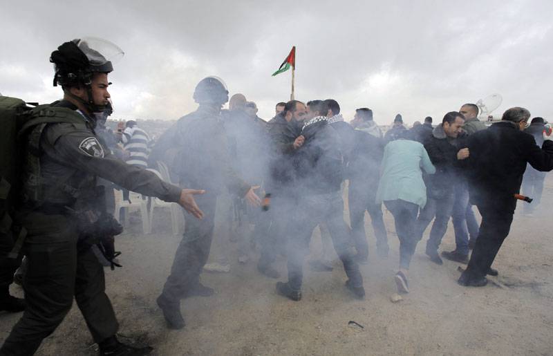  Palestinians protest