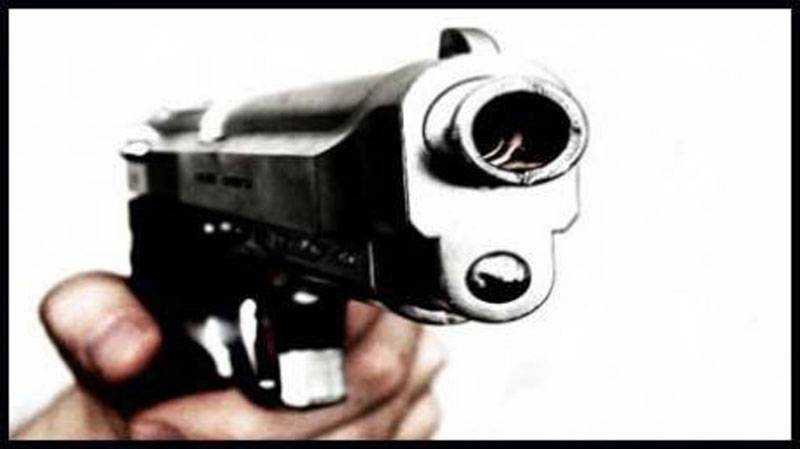 3 gangsters gunned down in Karachi