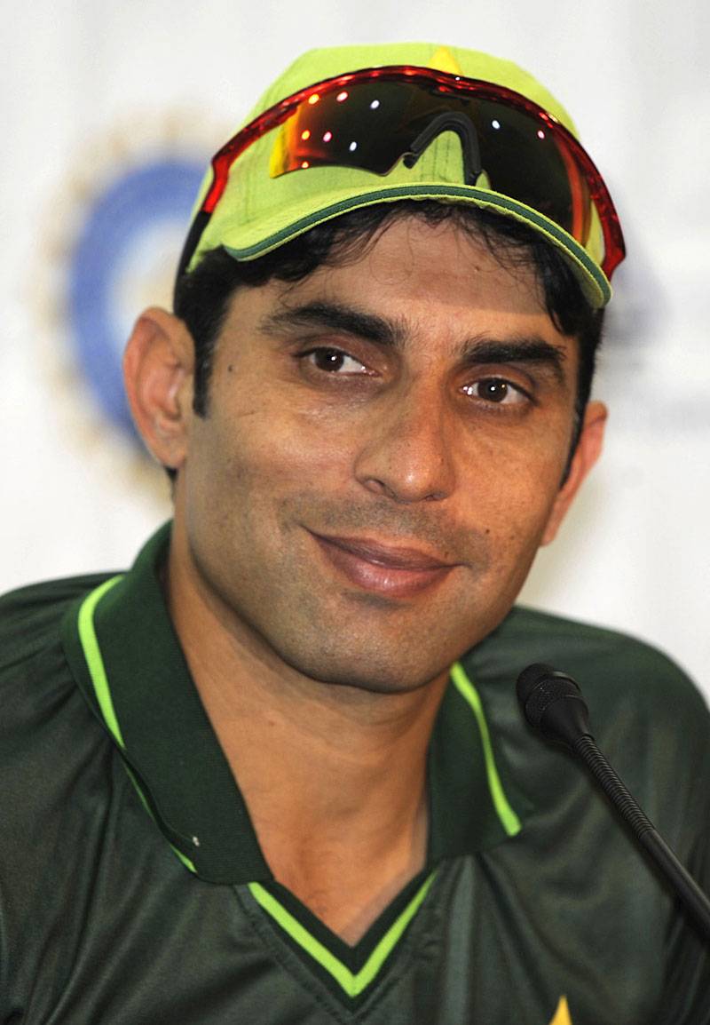Misbah hopes Pakistan handle flights and fights