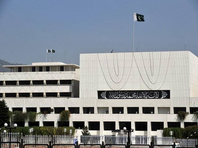 Mily courts to start work next week, Senate panel told 