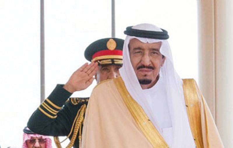 Saudi king invites Iraq PM to visit as ties thaw