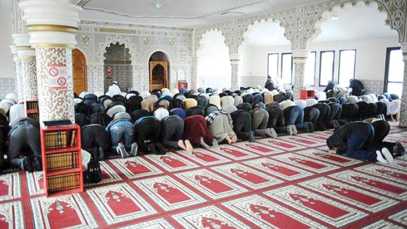 French Muslim leader calls for doubling of mosques