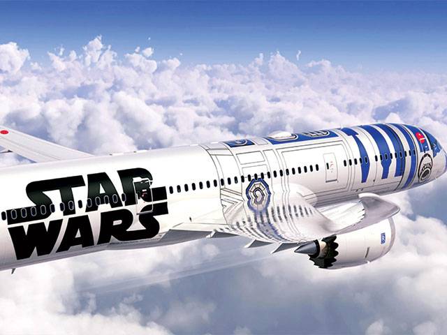 R2-D2 plane to spirit Star Wars fans 