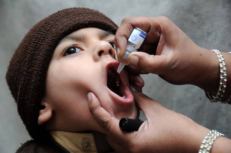 Polio vaccination 
