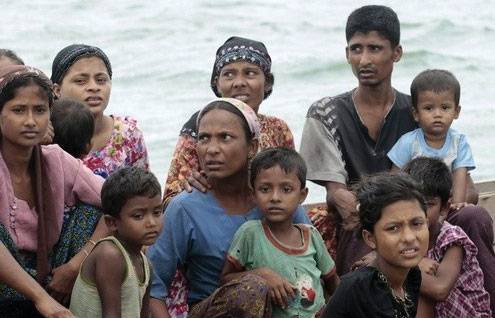 ﻿﻿200 Bangladeshis in boat found