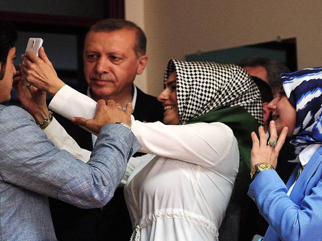 Turkey party set to lose majority in blow for Erdogan