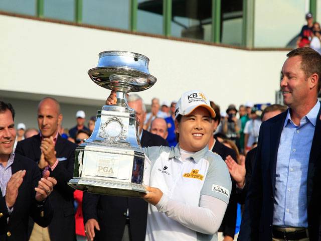 Park In-Bee wins major to return to number one