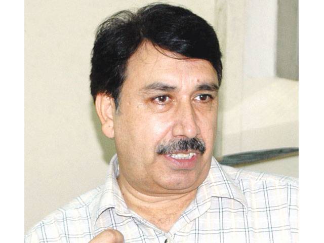 Incompetent PSF officials behind squash downfall: Jamshed