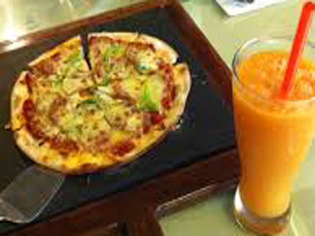 Fruit juice, pizza speed up ageing