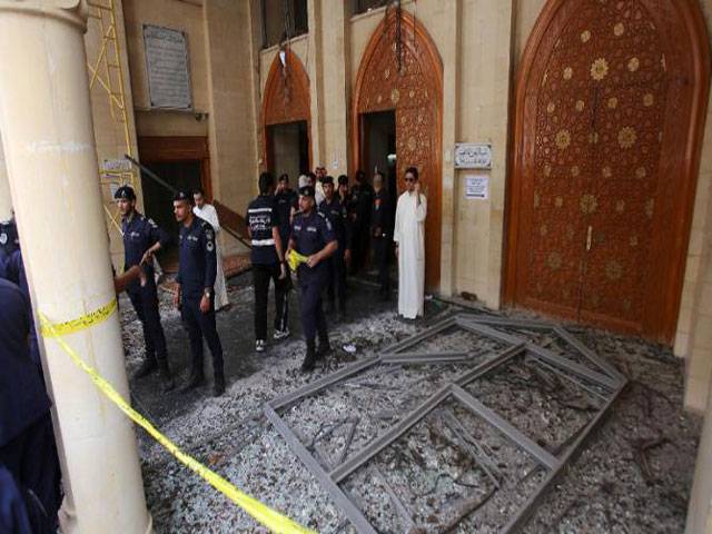 Kuwait to charge 40 over mosque bombing