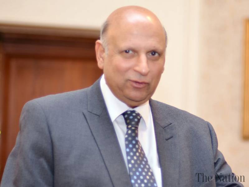 Sarwar aims to unify PTI ahead of LG elections 