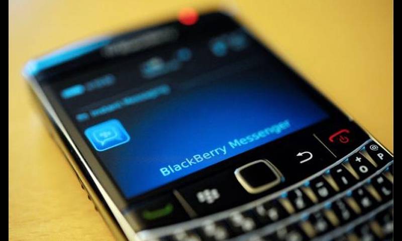Blackberry services can be continued on providing access: PTA