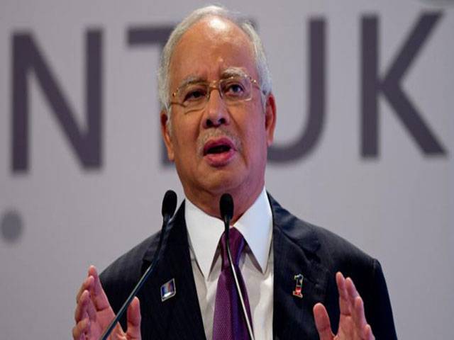 Malaysia PM shuffles cabinet over corruption allegations