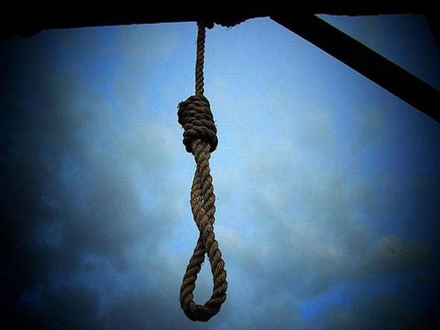 3 more convicts hanged