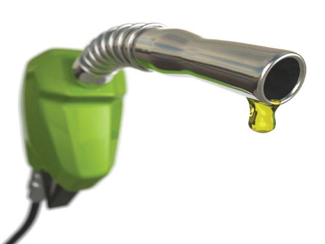Govt asked to cut oil price in line with world market