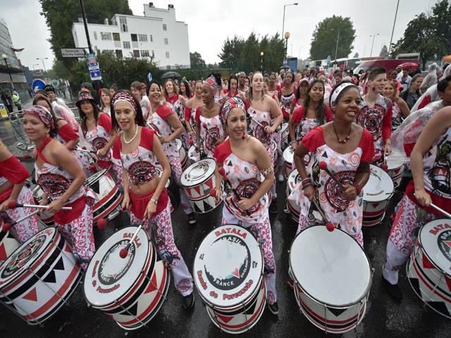 London’s colourful Notting Hill Carnival kicks off 