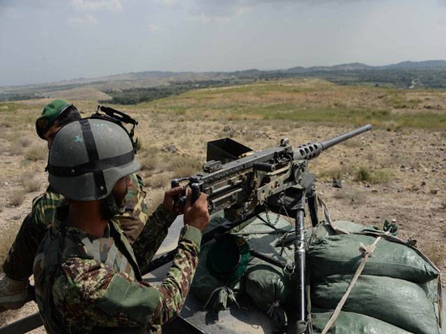US soldiers patrol during the final day anti-Taliban operation in Khogyani