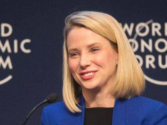 Yahoo CEO says she’s expecting twins
