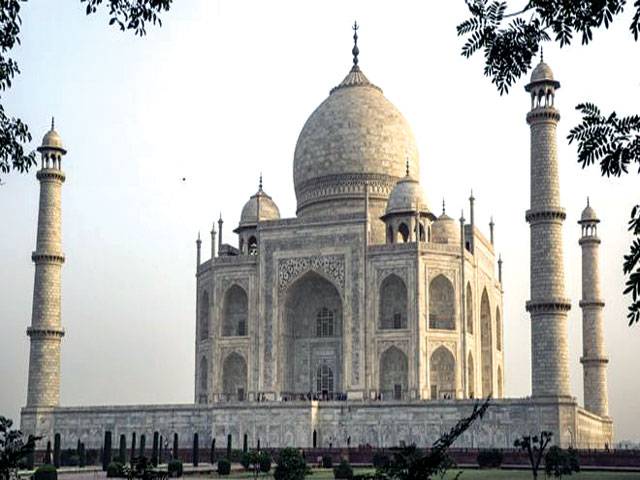 Japanese tourist dies at India’s Taj Mahal 