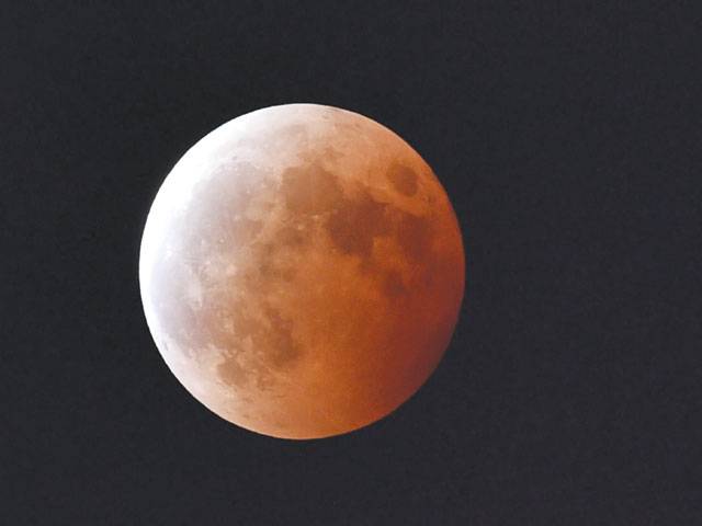 ‘Super blood moon’ to give stargazers a rare show