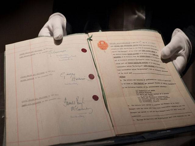 Beatles contract sold for £365,000 at auction
