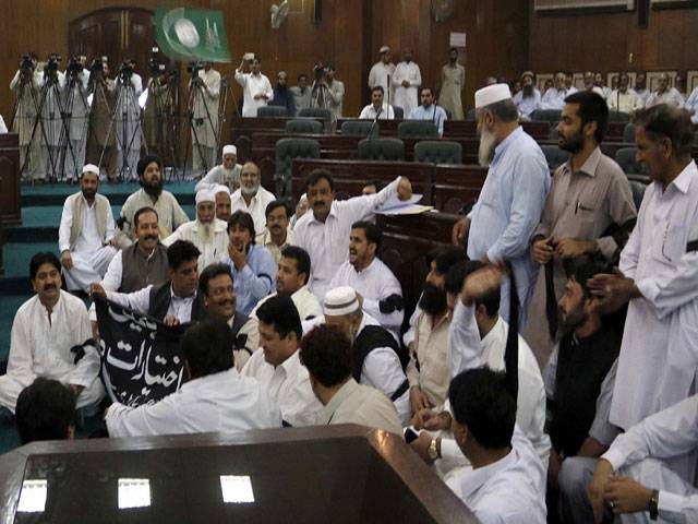 Opposition councilors tore budget bills announce by City Mayor in Peshawar 