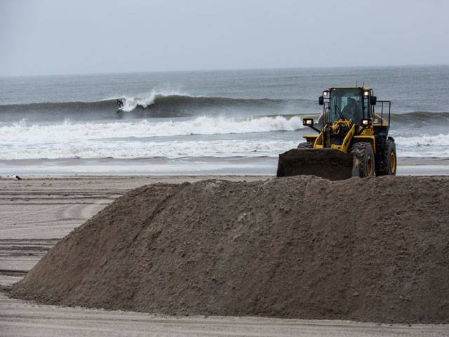 US-long Island prepares for pssible effect from Hurricane Joaqin 