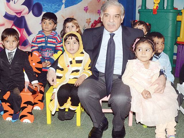At school opening, CM talks of public trust in PML-N