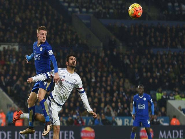 More misery for Mourinho as Leicester reclaim top spot