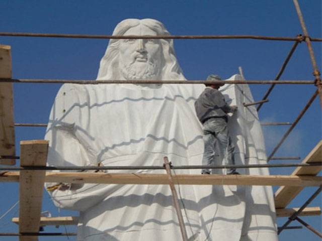 Nigerian builds ‘biggest’ statue of Jesus in Africa