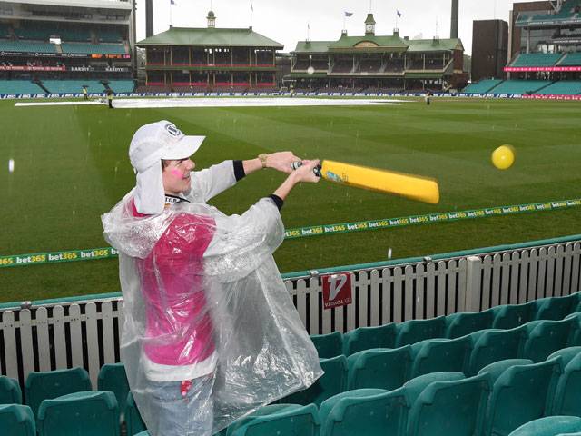 Wash-out douses hopes of Australia clean-sweep