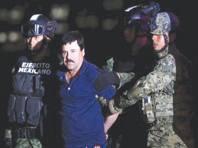 Mexican drug lord Guzman flown back to prison