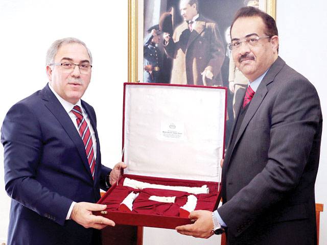 Pakistan to benefit from Turkish experience in housing sector 
