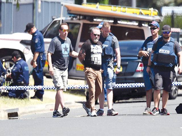Siege in Sydney ends with gunman found dead