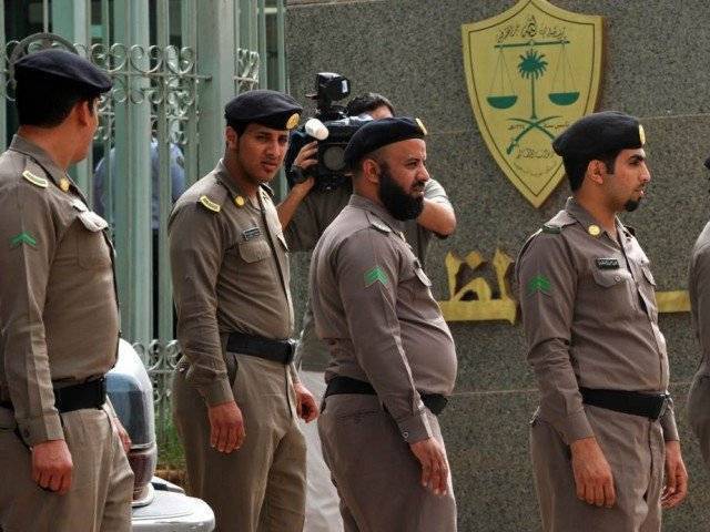 Saudi arrests Shia imam for 'glorifying' Hezbollah