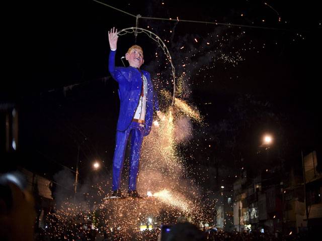 Trump effigy set ablaze in Mexico Easter ritual 