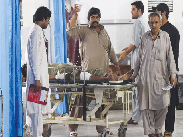 Four die as quake rattles KP, Punjab