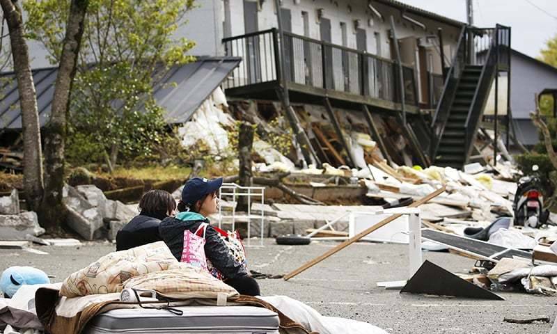 Scores trapped as Japan quakes toll hits 41