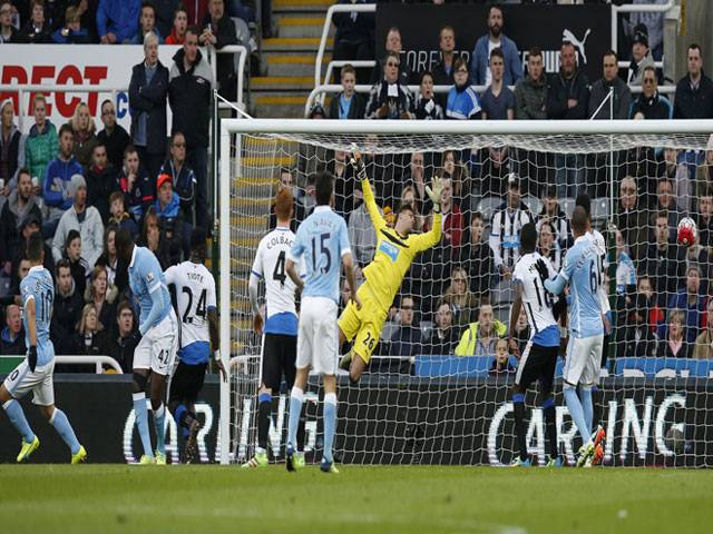 Anita pegs Man City back to give Newcastle hope